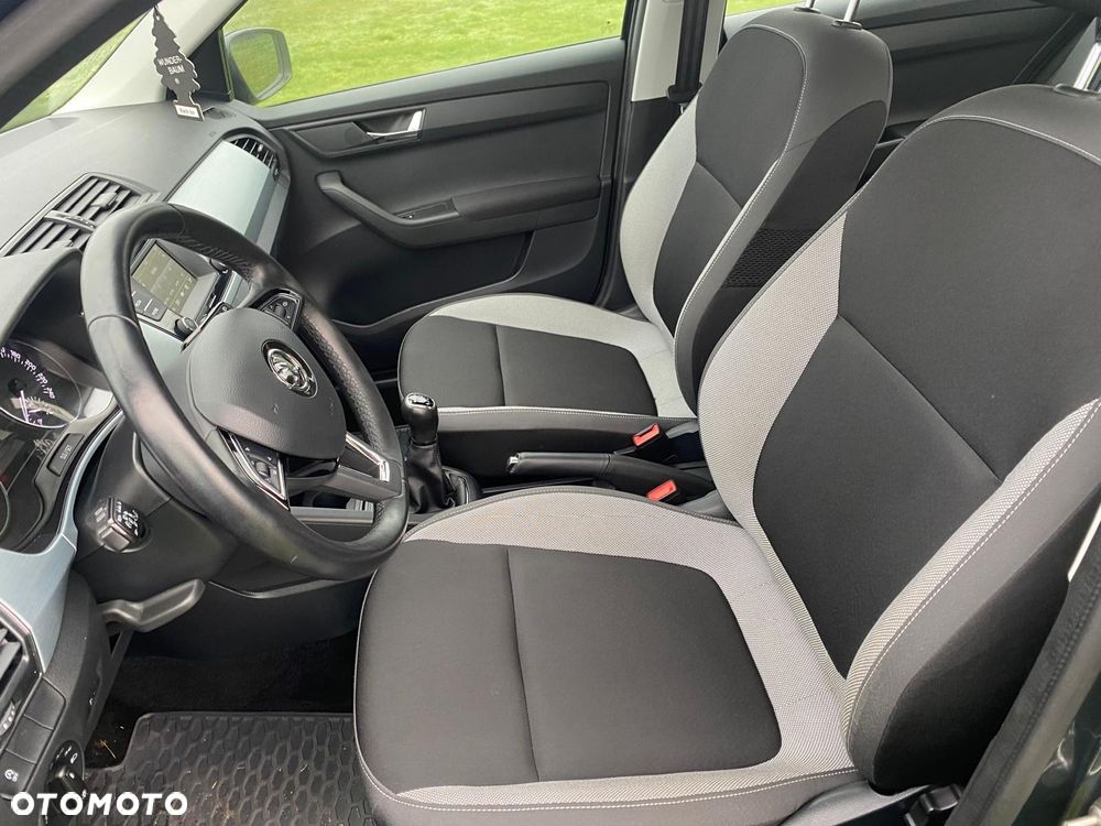 Skoda Fabia 1.0 TSI Soleil - 10