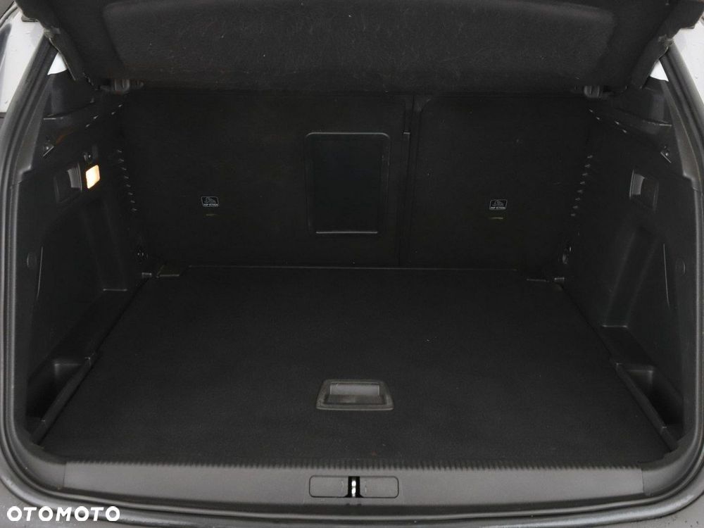 Peugeot 3008 1.5 BlueHDi Active S&S - 17