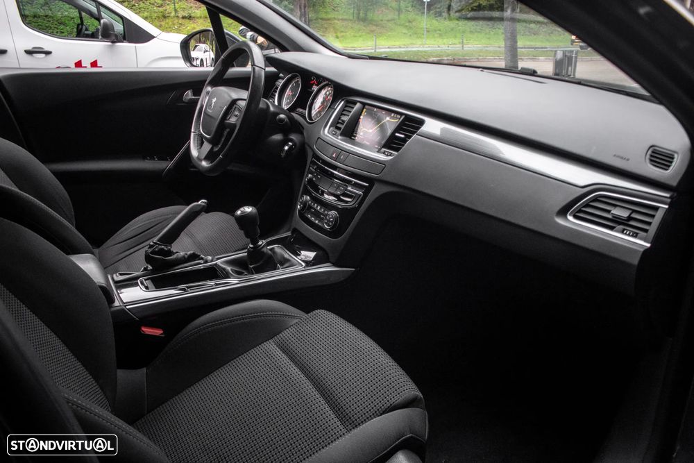 Peugeot 508 SW e-HDi 115 Stop&Start Access - 23