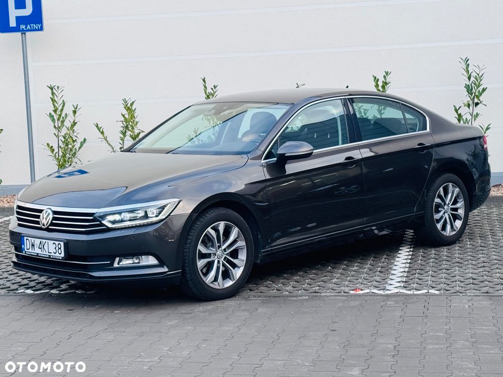 Volkswagen Passat 1.8 TSI BMT Comfortline DSG - 5