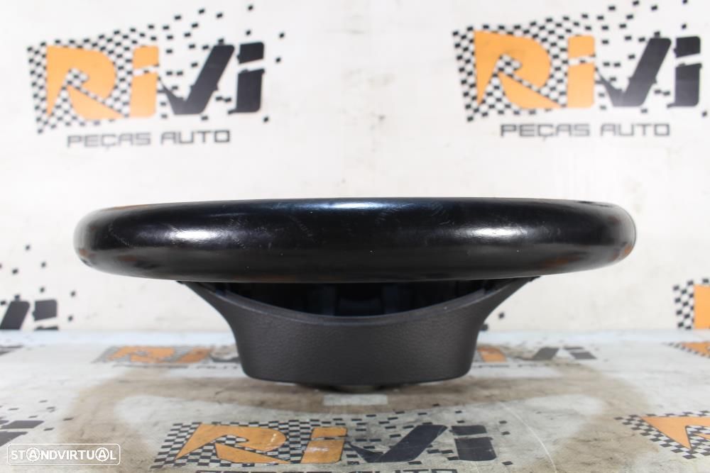 Volante Volkswagen Passat (3C2)  3C8419091a / Vw Golf 6 / Passat B6 - 5