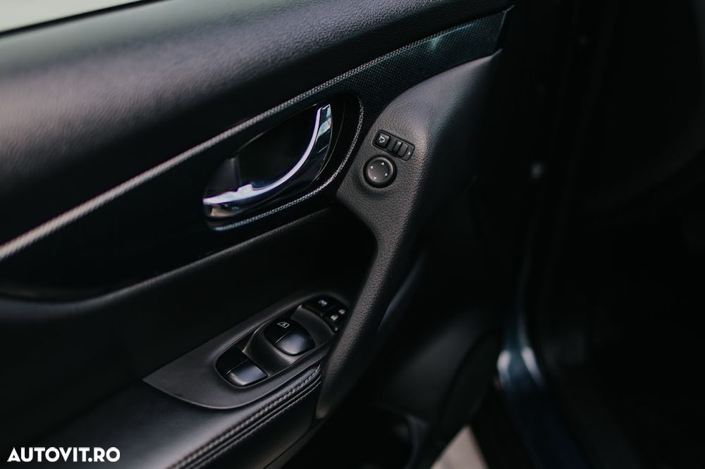 Nissan X-Trail 1.6 dCi ALL-MODE 4x4i N-Connecta - 12