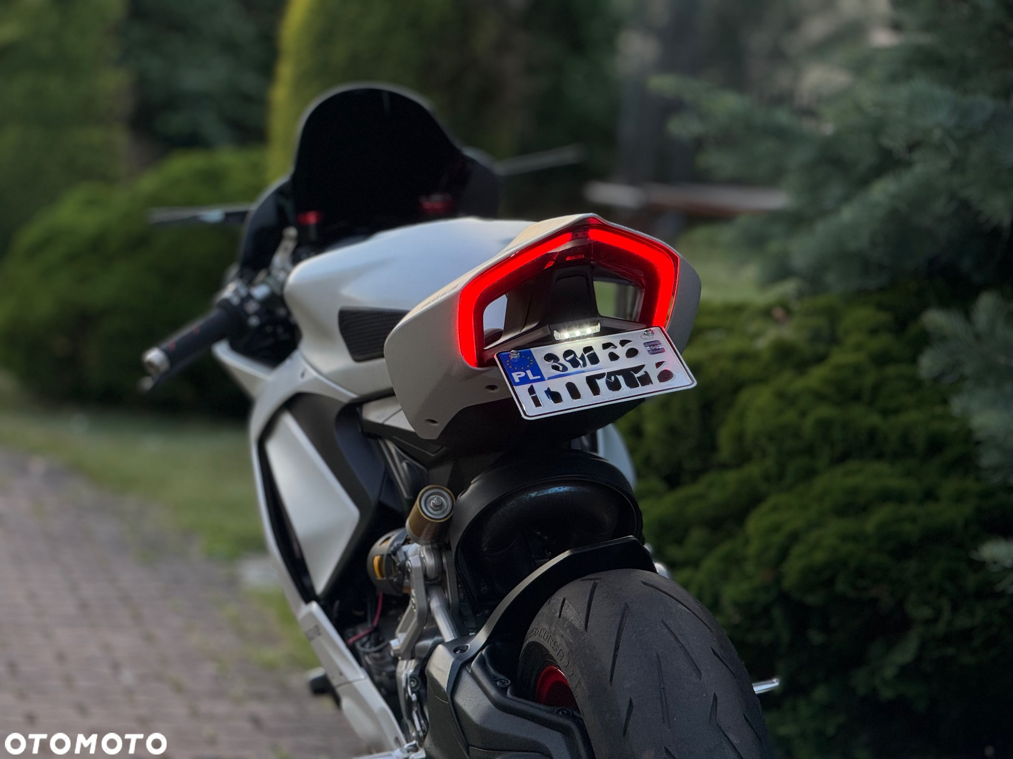 Ducati Panigale V2 - 16