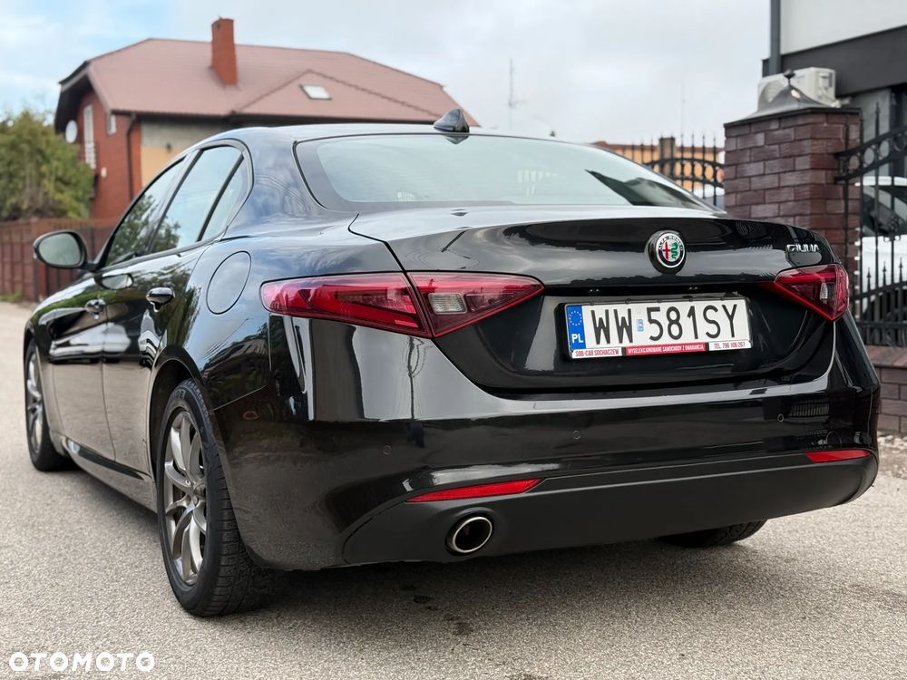 Alfa Romeo Giulia 2.2 D Turbo - 7