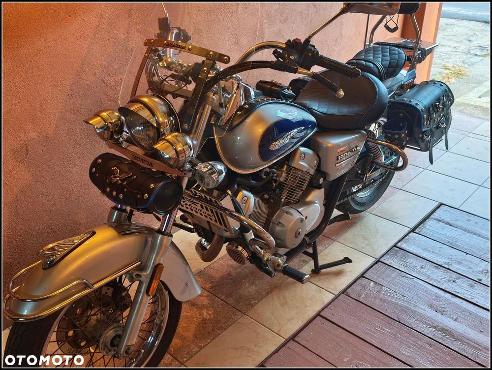 Honda Shadow - 12