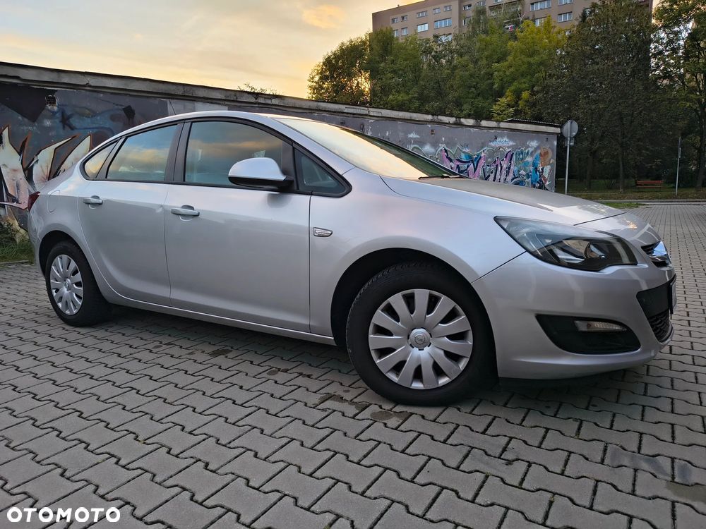 Opel Astra - 3