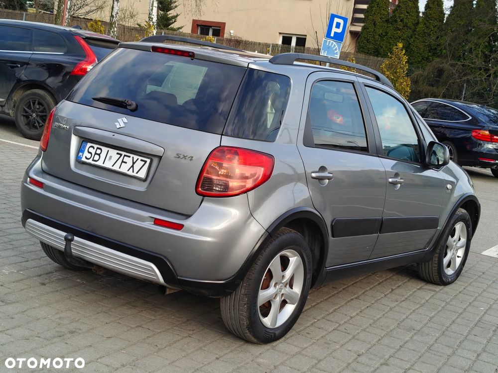 Suzuki SX4 1.9 DDiS DPF 4x2 Comfort - 12