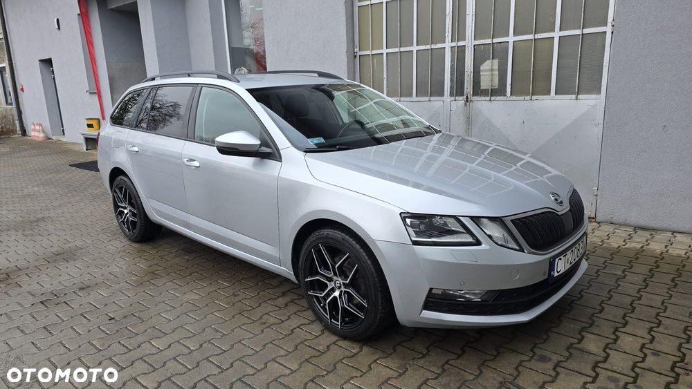 Skoda Octavia 1.6 TDI Ambition DSG - 28