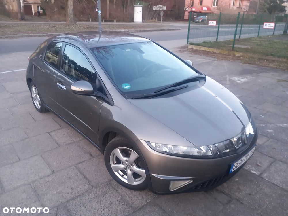Honda Civic 1.4i-DSi Comfort - 1