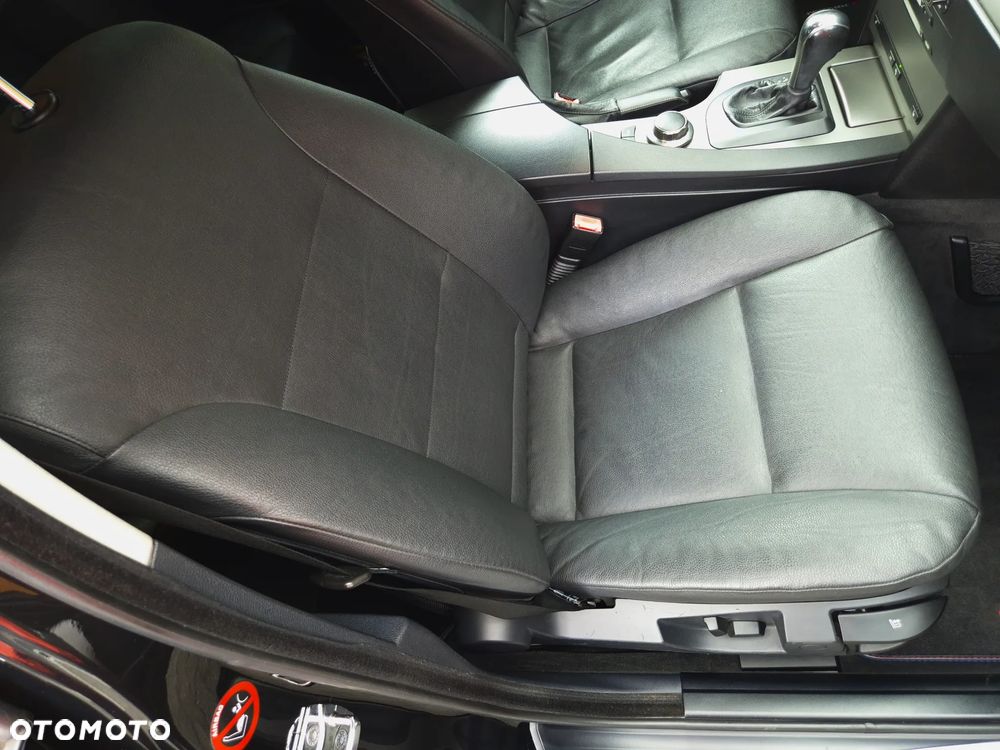 BMW Seria 5 530i - 37