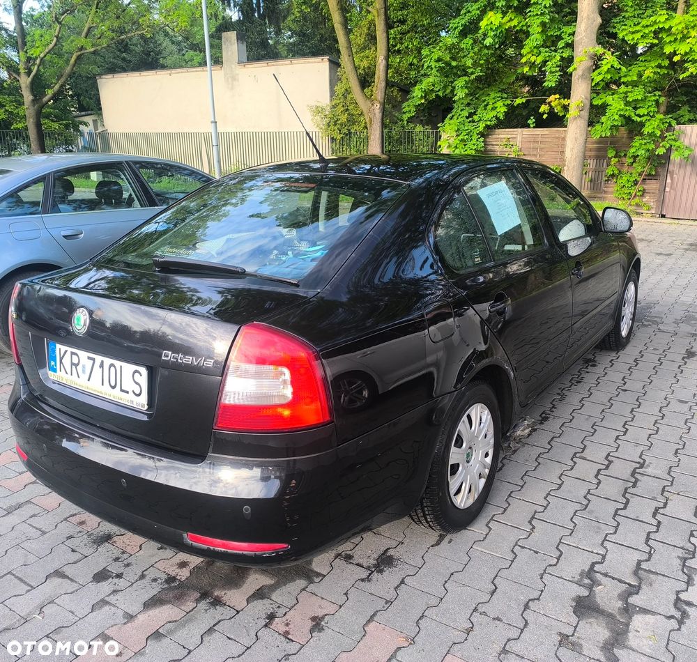 Skoda Octavia 1.4 TSI Ambiente - 2