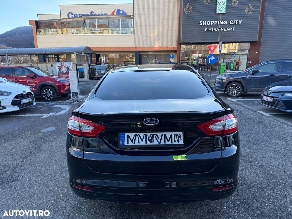 Ford Mondeo 2.0 HEV Titanium - 8