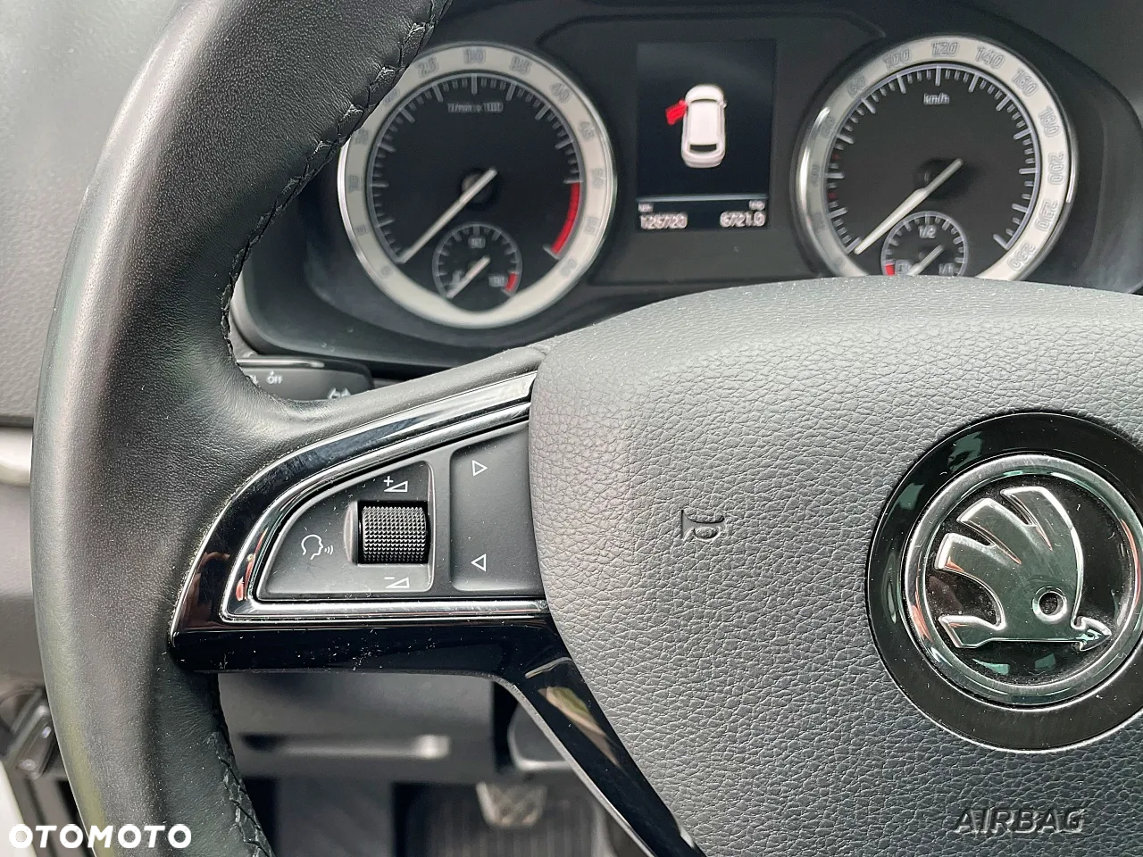 Skoda Karoq 1.6 TDI SCR 4x2 Ambition - 24