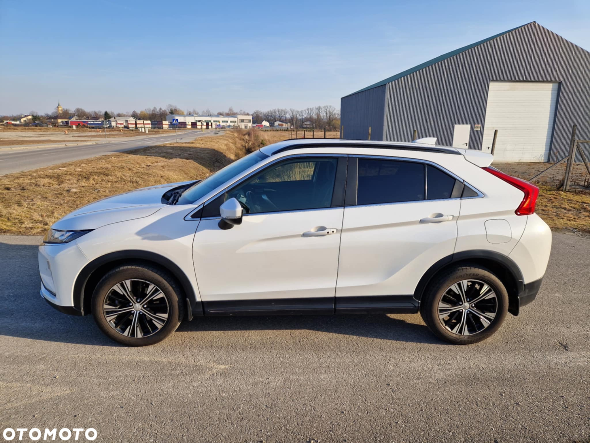 Mitsubishi Eclipse Cross - 3