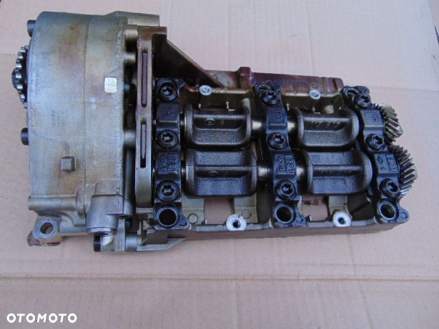 pompa oleju bmw e90 e91 318i 320i e81 e87 118i 120i N43B20A - 1