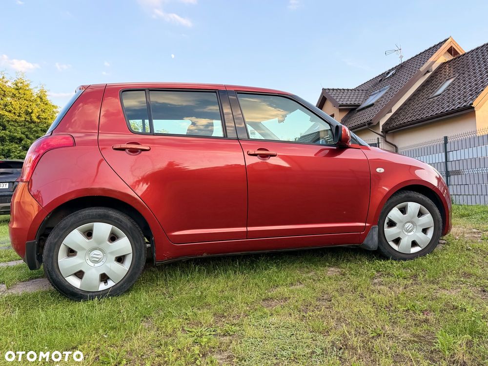 Suzuki Swift 1.5 GS - 3
