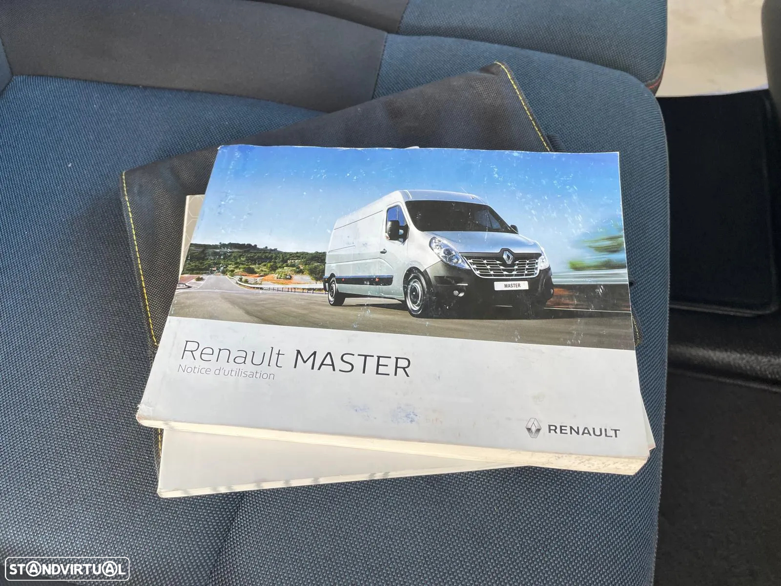 Renault Master 2.3 DCI c/IVA Dedutível - 29