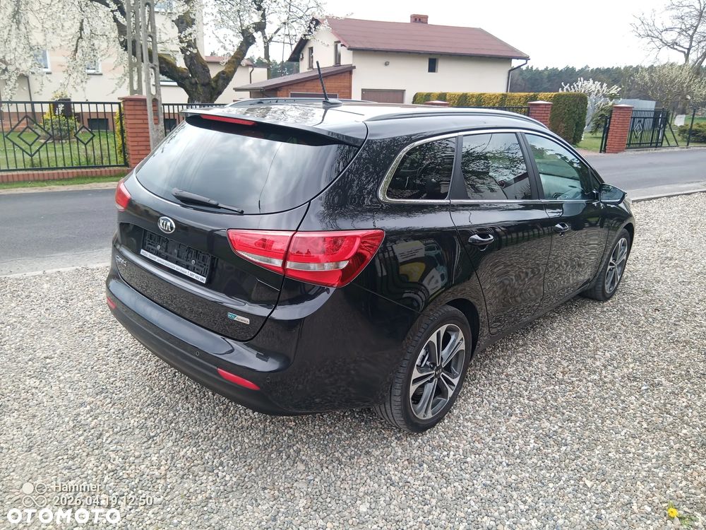 Kia Ceed 1.6 CRDi 136 ISG Platinum Edition - 5