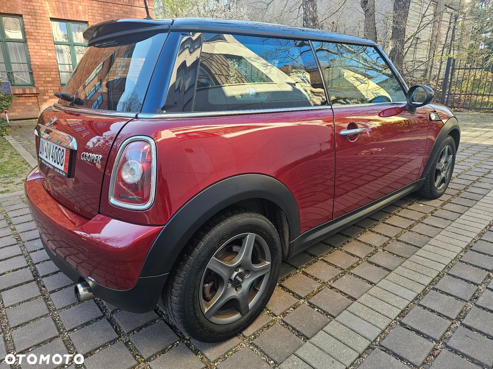 MINI Cooper 50 Mayfair - 2