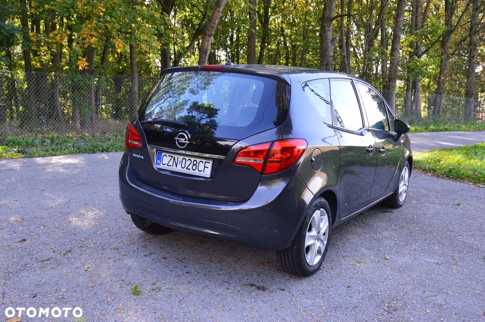 Opel Meriva - 8