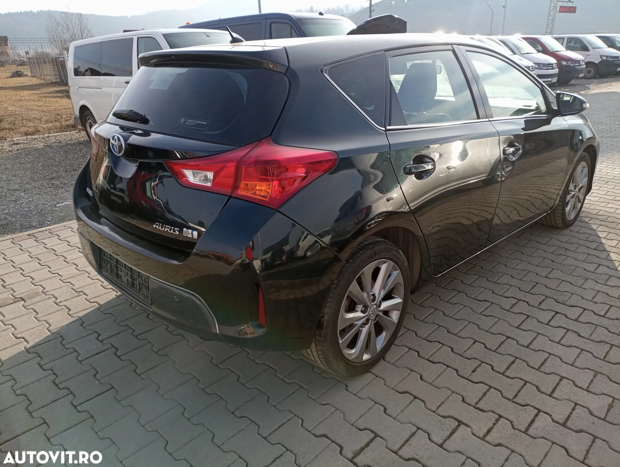 Toyota Auris - 4