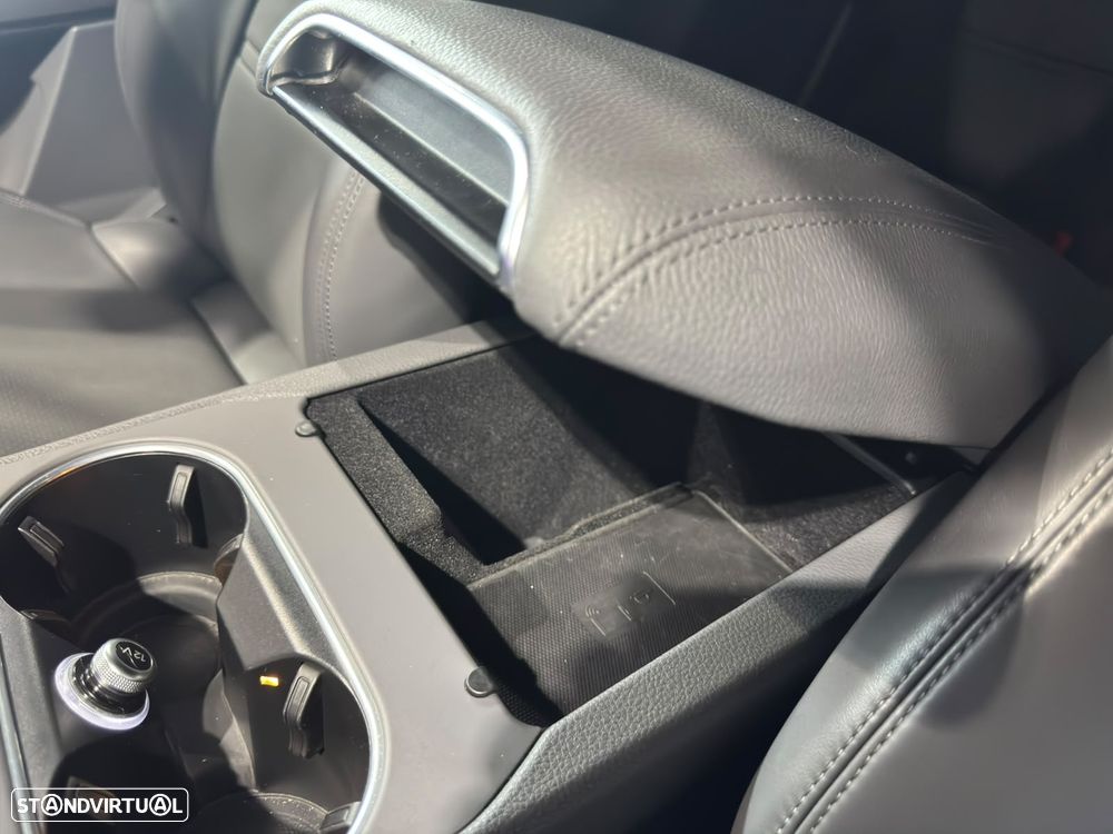 Porsche Cayenne E-Hybrid Platinum Edition - 49