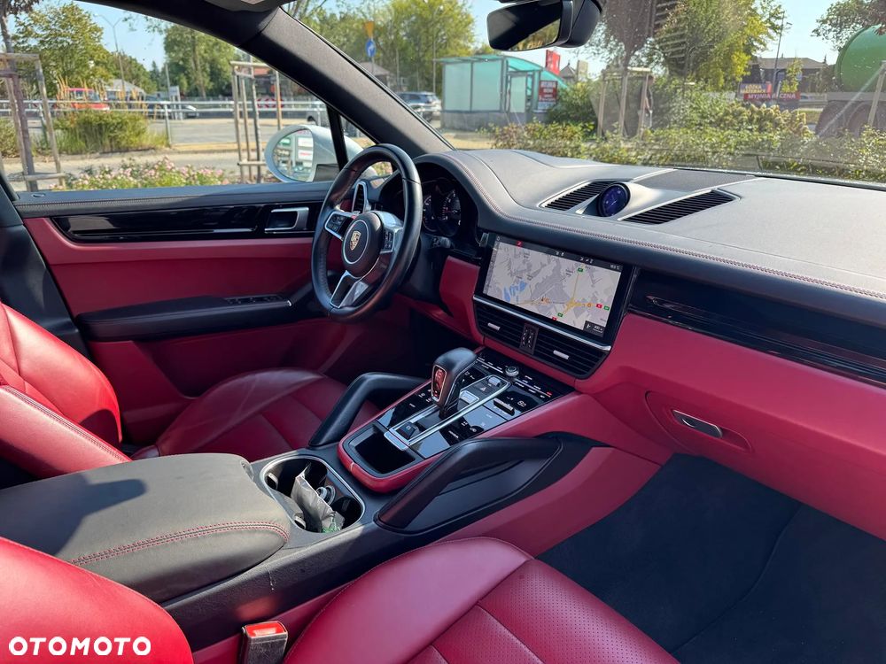 Porsche Cayenne - 13