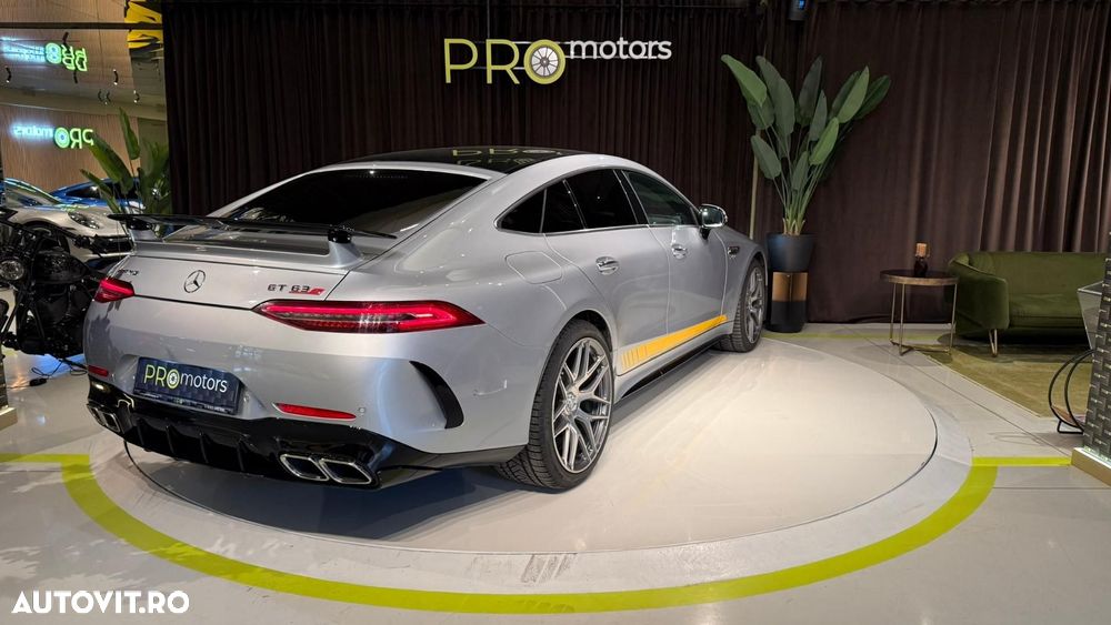 Mercedes-Benz AMG GT - 5