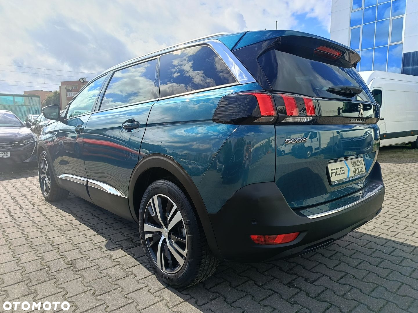 Peugeot 5008 1.5 BlueHDI Allure S&S EAT8 - 4