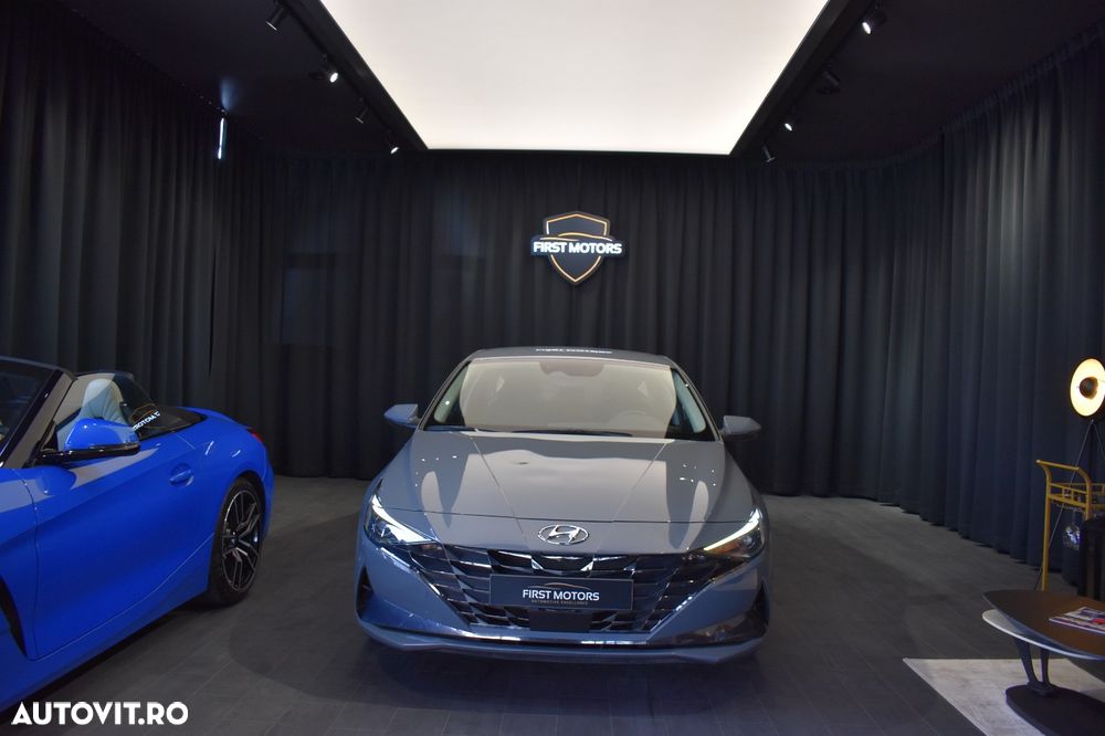 Hyundai Elantra 1.6 l 123 CP CVT Highway - 2