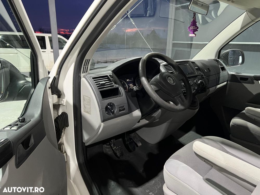 Volkswagen Transporter Mixt - 8