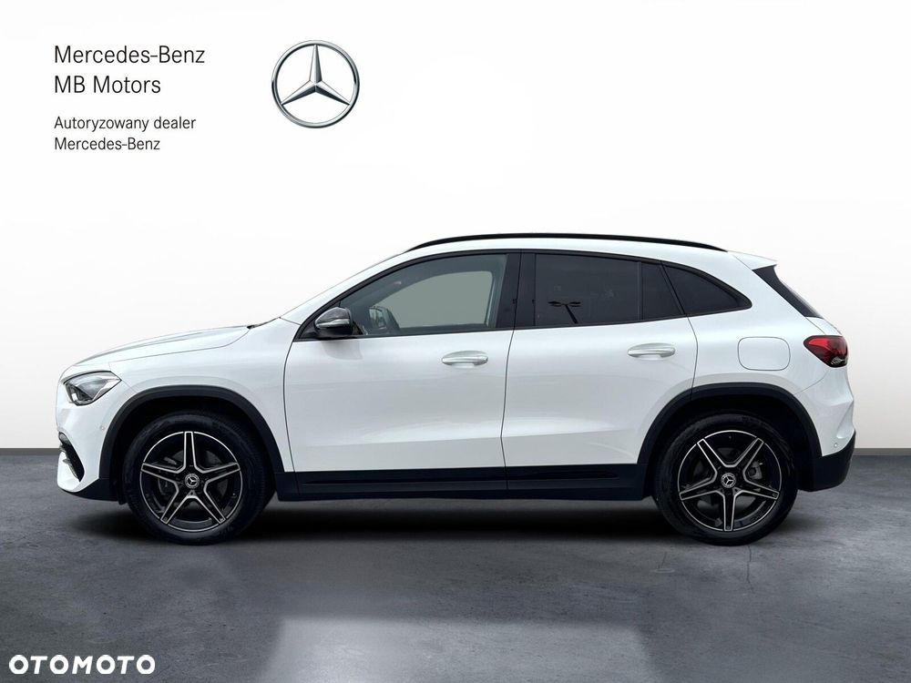Mercedes-Benz GLA - 3