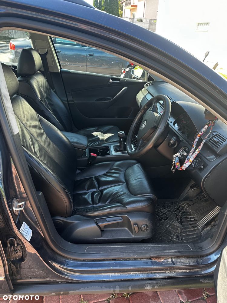 Volkswagen Passat - 6