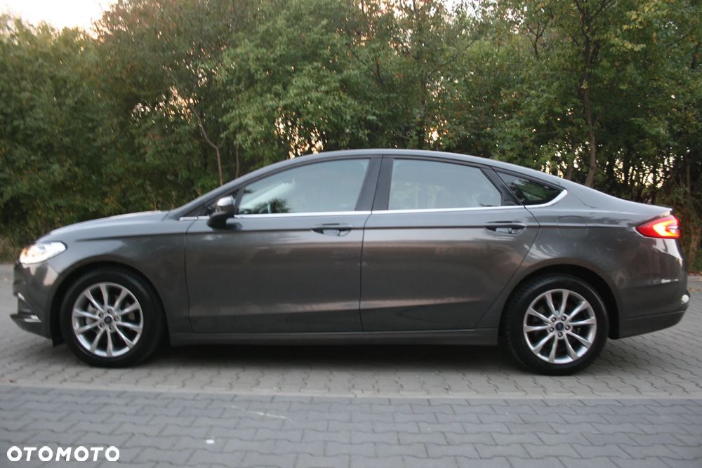 Ford Fusion 2017 photo 3