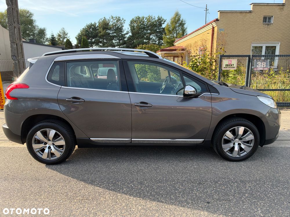 Peugeot 2008 120 VTI Allure - 4
