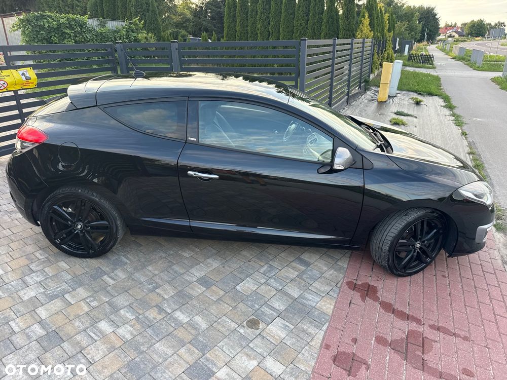Renault Megane 220 GT - 4
