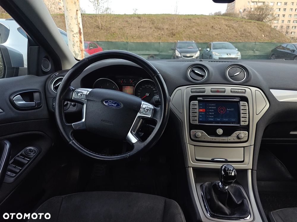 Ford Mondeo - 3