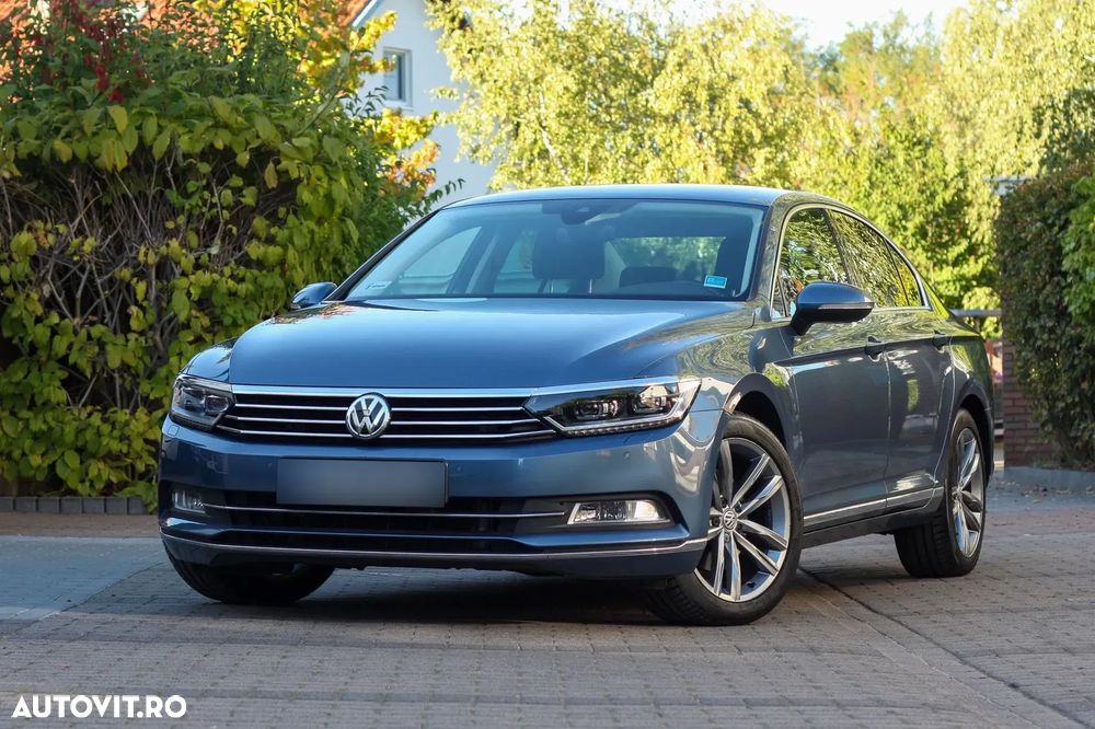 Volkswagen Passat Variant 1.8 TSI DSG Highline - 1