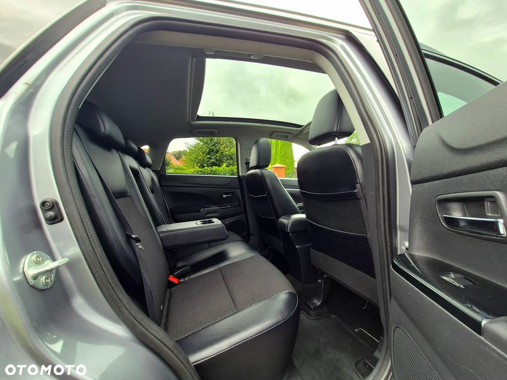 Peugeot 4008 - 25