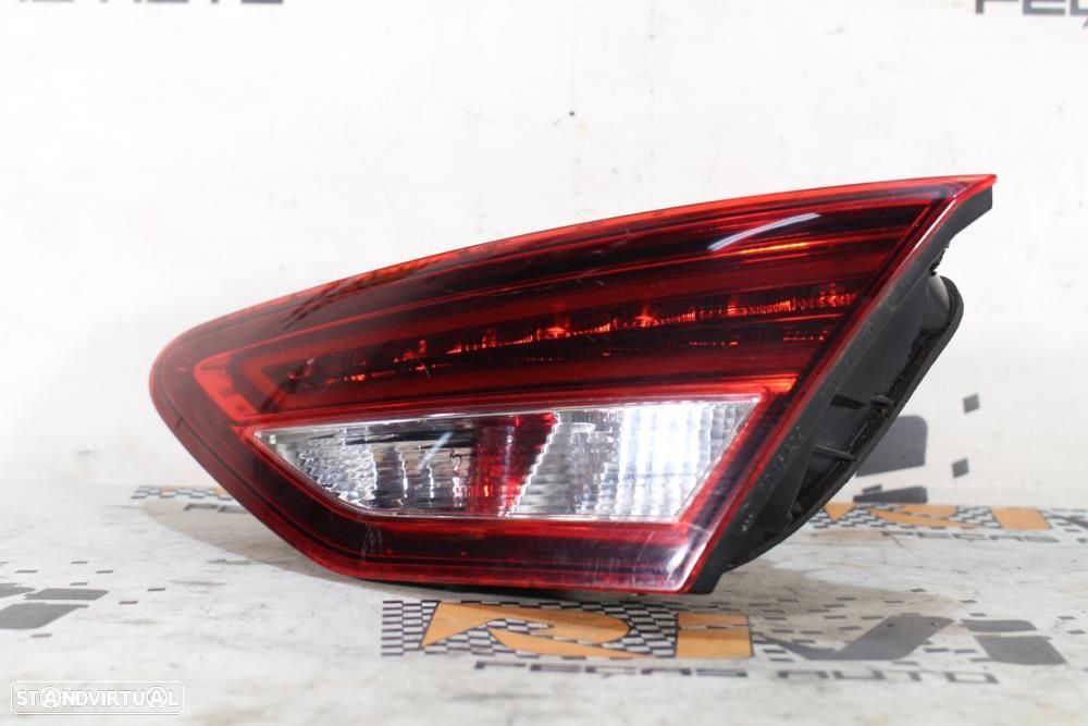 Farolim Direito Seat Leon (5F1)  5F0945308f / 90037401 / Passageiro Ma - 3