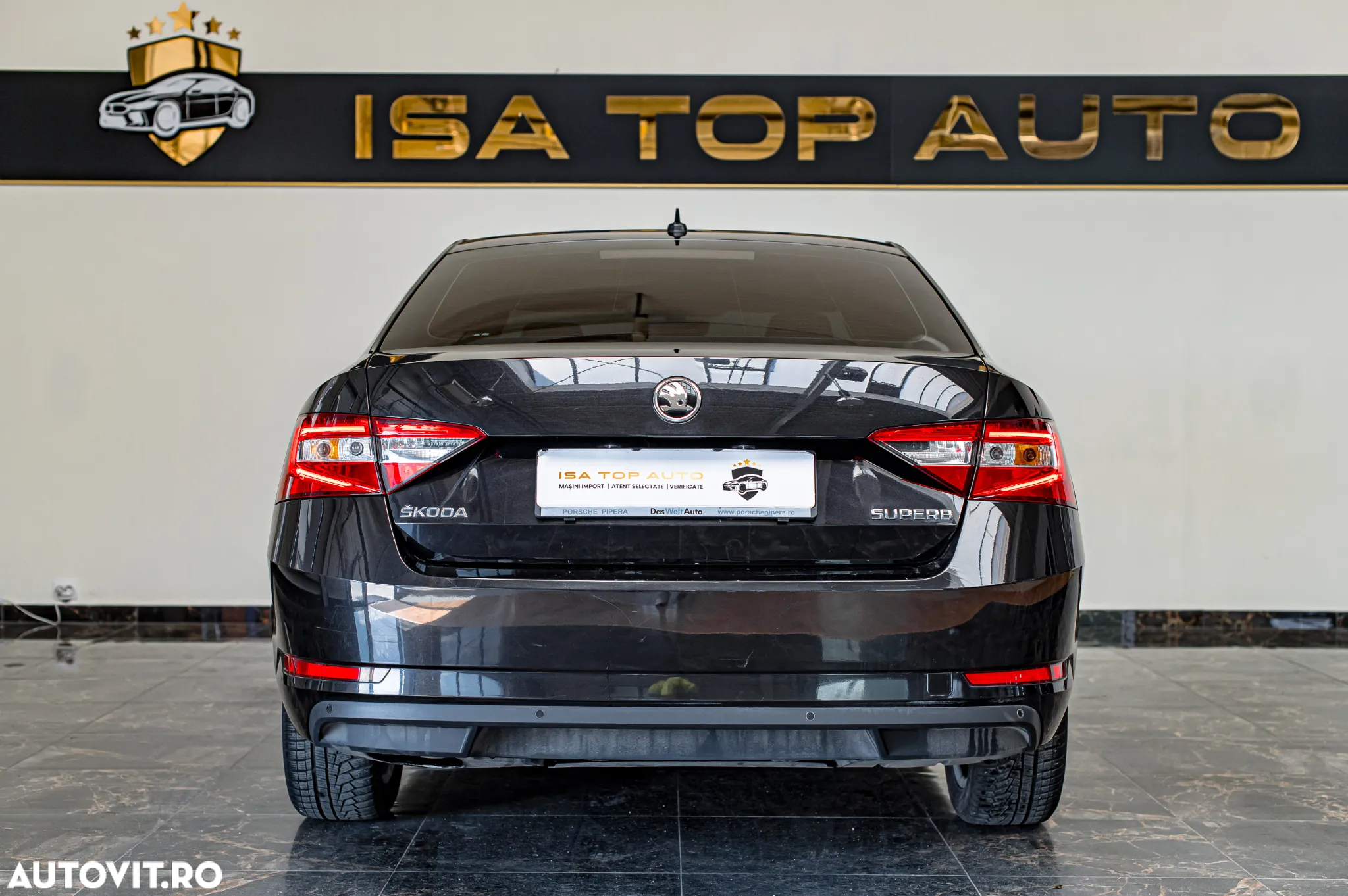 Skoda Superb 2.0 TDI DSG Style - 27