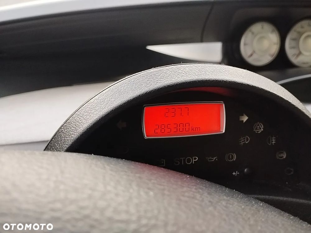 Citroën C8 2.0 HDi Exclusive - 7