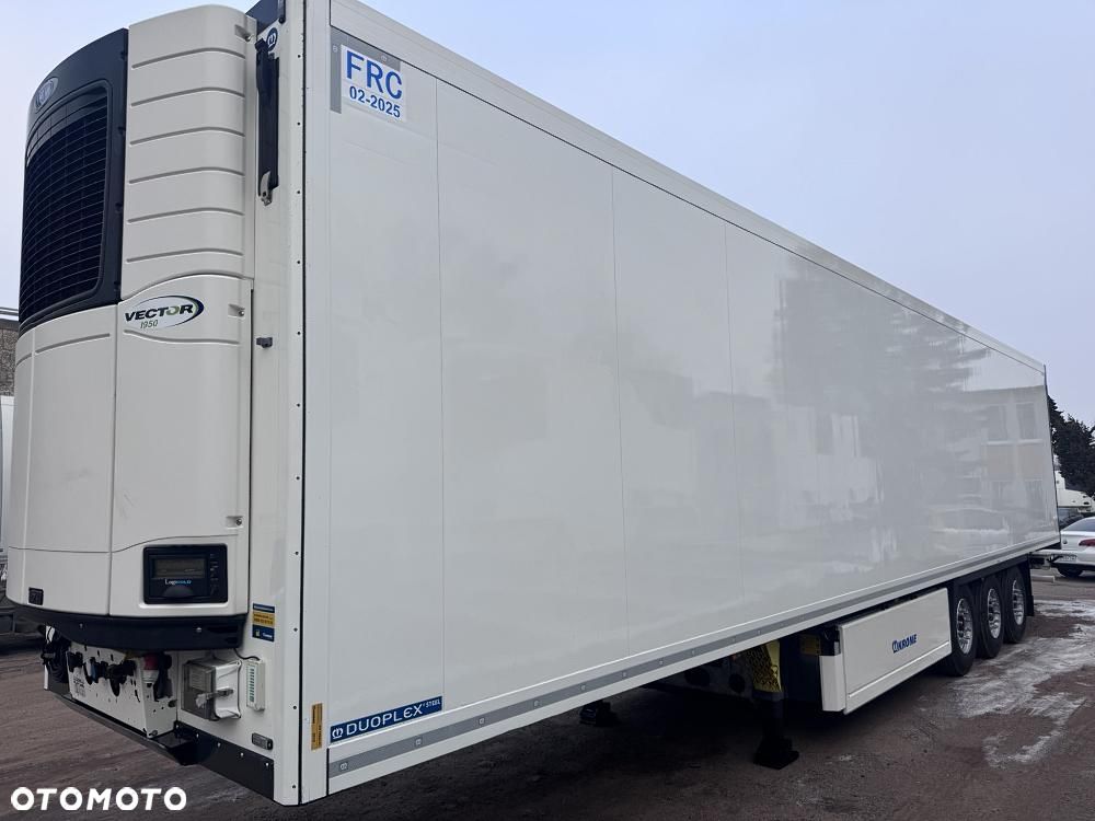 Krone ET:001  Carrier Vector 1950 , Doppelstock - 2