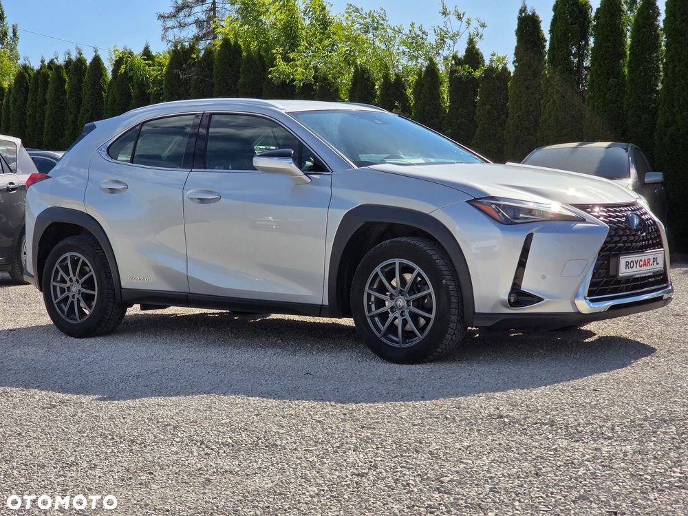 Lexus UX - 7