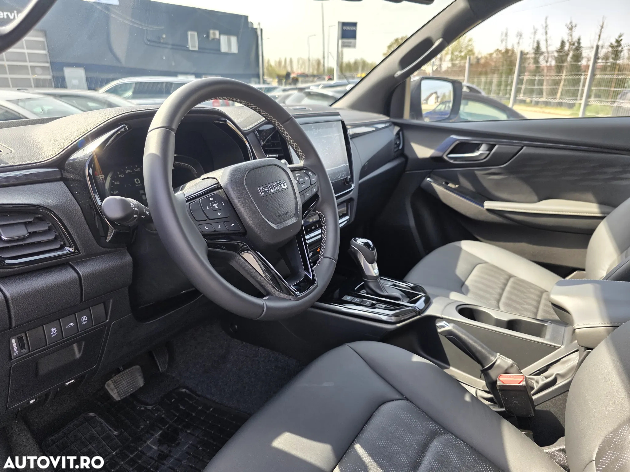 Isuzu D-MAX - 11