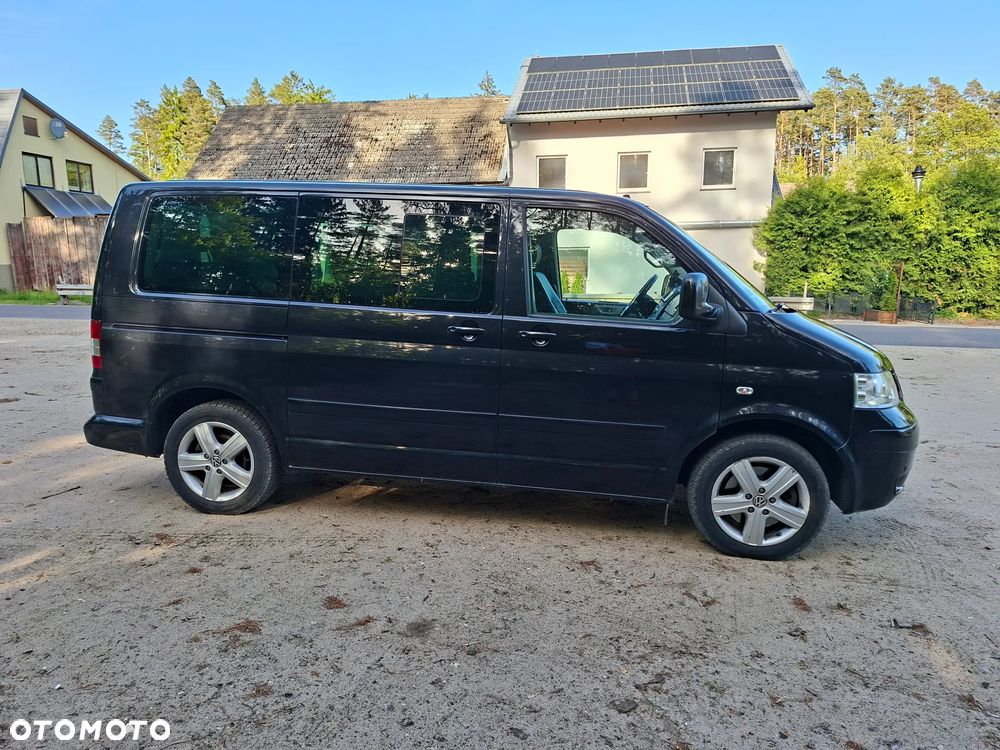 Volkswagen Multivan - 4