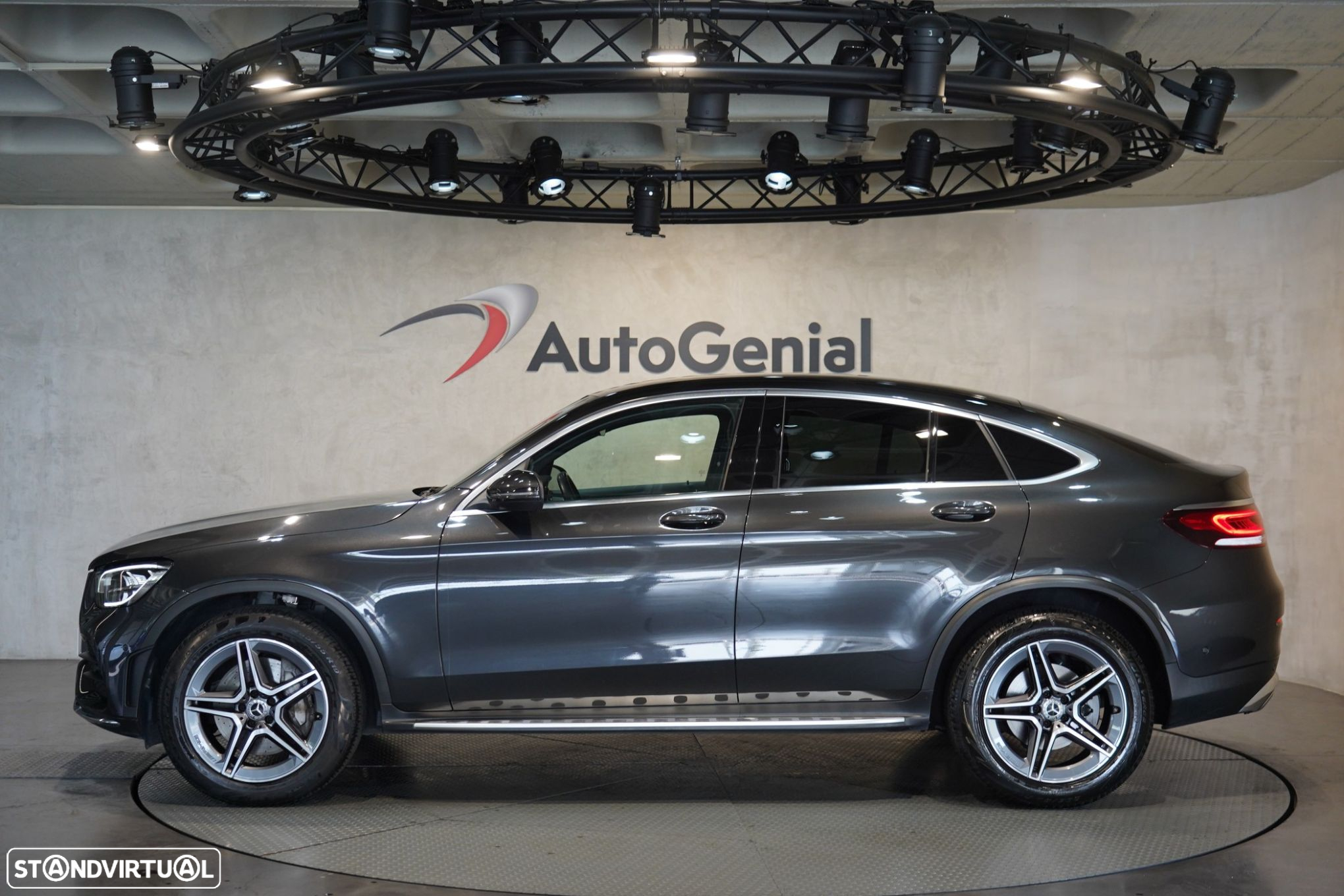 Mercedes-Benz GLC 220 - 4