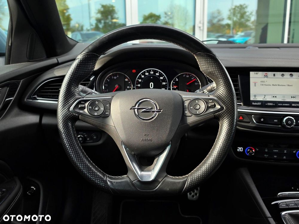 Opel Insignia CT 2.0 CDTI 4x4 Exclusive S&S - 17