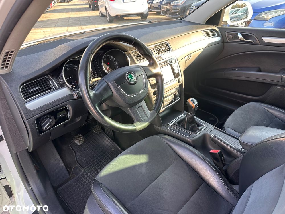 Skoda Superb - 28