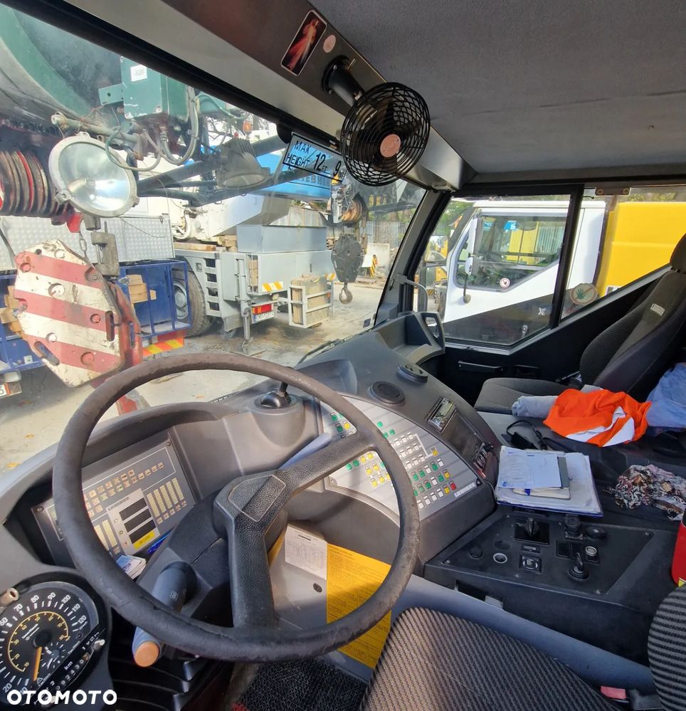 Liebherr LTM 1055/1 - 6